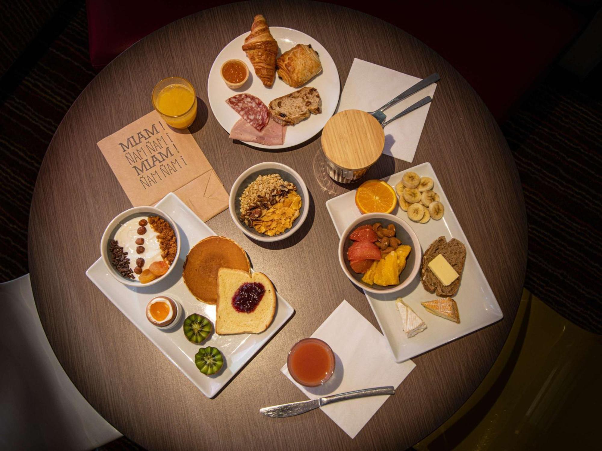 Ibis Styles Honfleur Centre Historique Otel Dış mekan fotoğraf